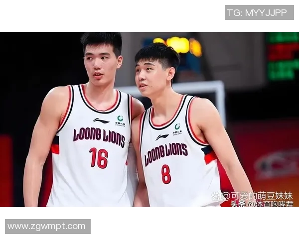 争夺陈国豪的激烈竞争五队争抢朱芳雨需果断出手与郭艾伦联手在望 争夺陈国豪的激烈竞争五队争抢朱芳雨需果断出手与郭艾伦联手在望