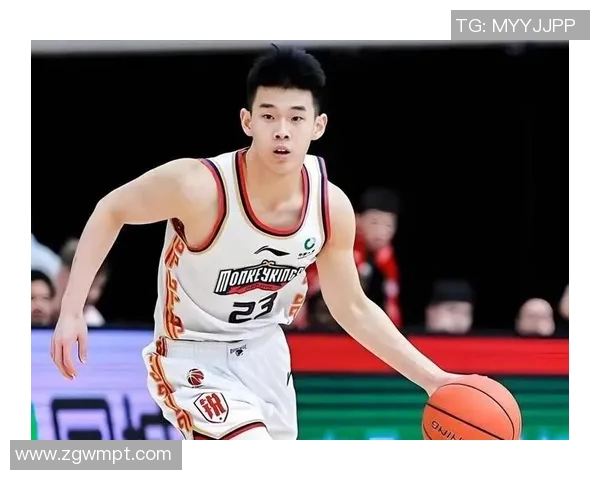 赵睿复出对决林葳新疆男篮主场强势刘炜调整战术力求胜利南京队无压力应对挑战 赵睿复出对决林葳新疆男篮主场强势刘炜调整战术力求胜利南京队无压力应对挑战